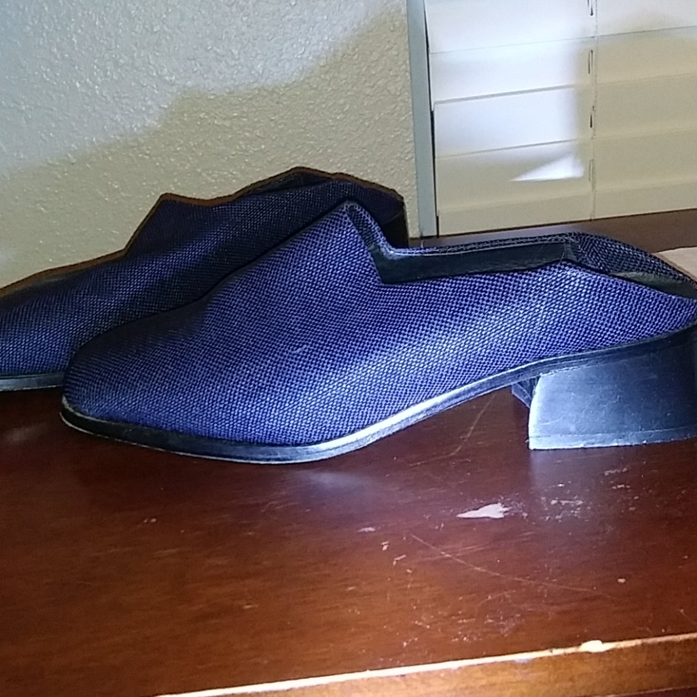 Womens 9 Donald j Pliner Clog